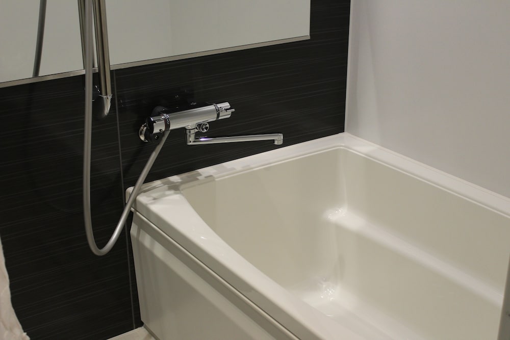 Grand Base Crane 33/33