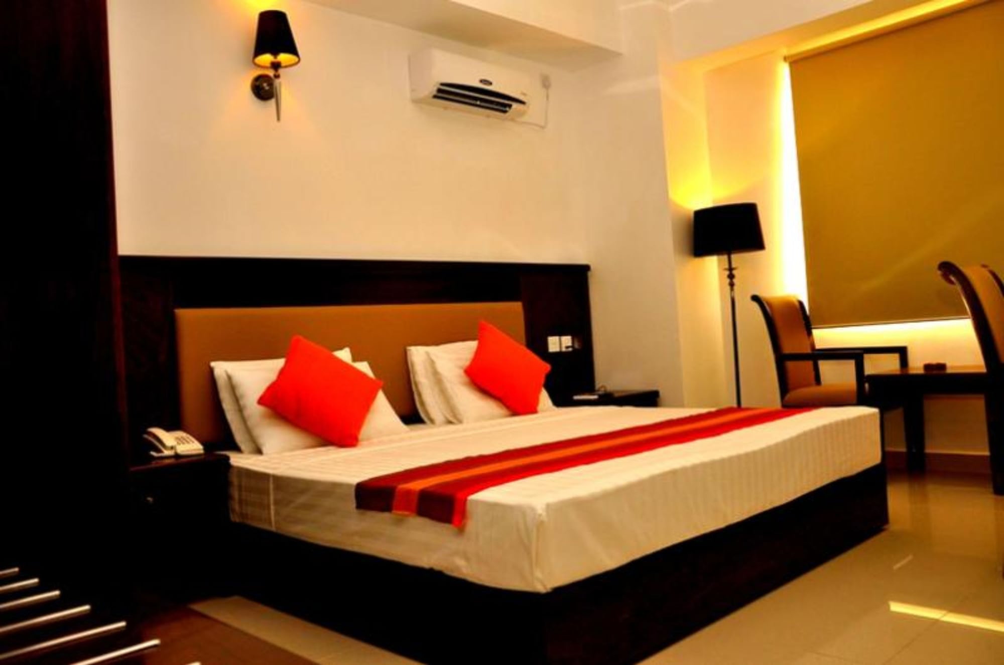 City, Double Bed