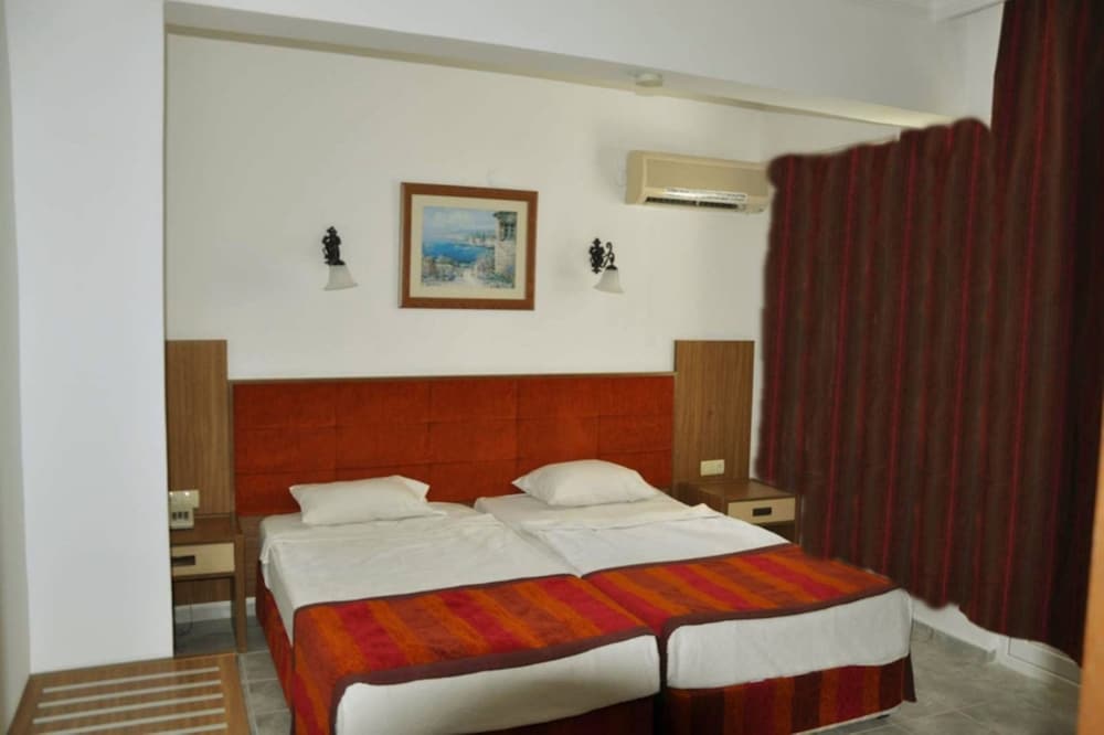 Carmen Suite Hotel 17/32