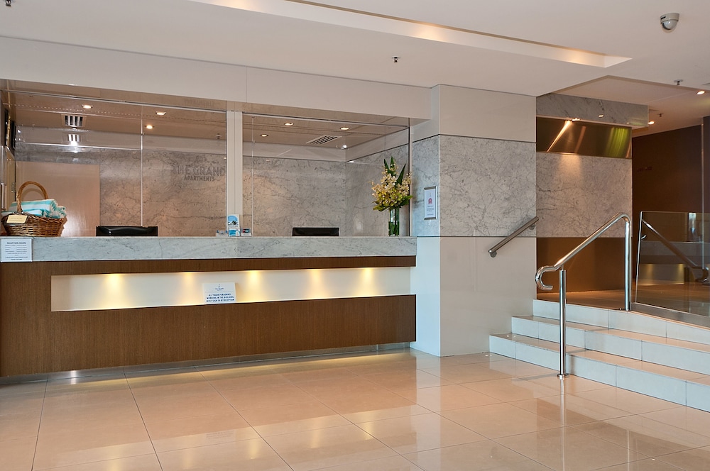 Grand Apartments 4/46