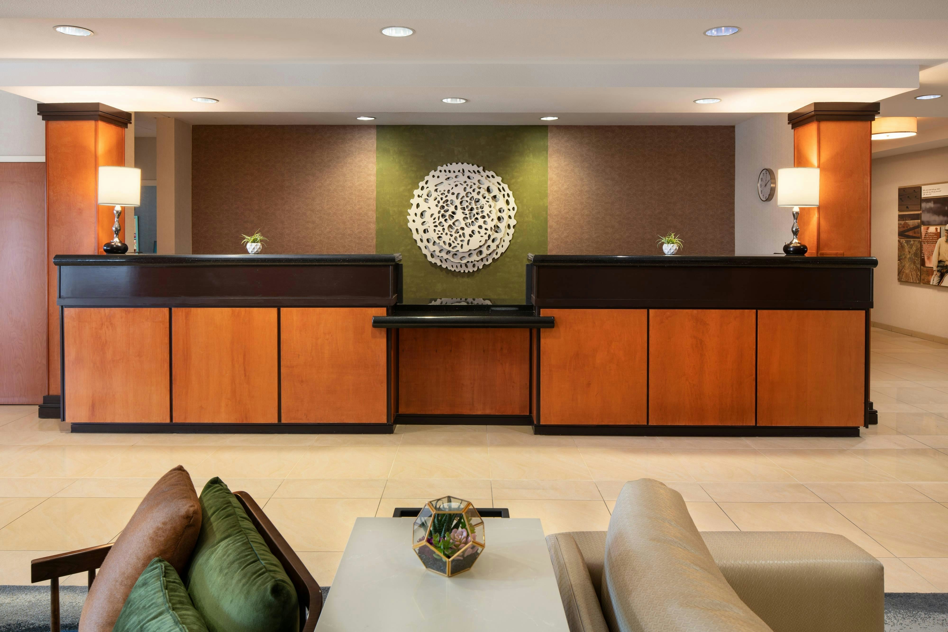 Fairfield Inn Suites Redding 3/14