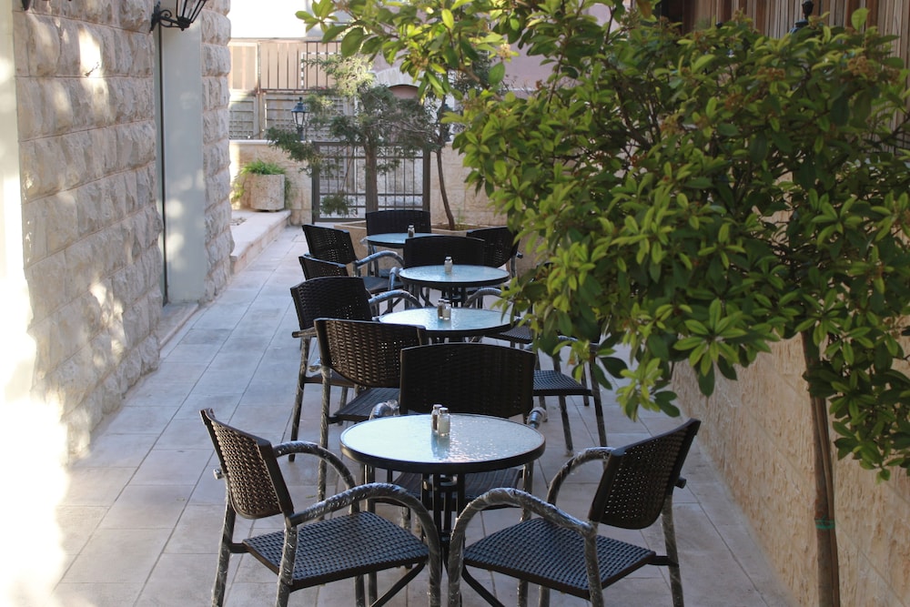 Jabal Amman Hotel Heritage House 49/50