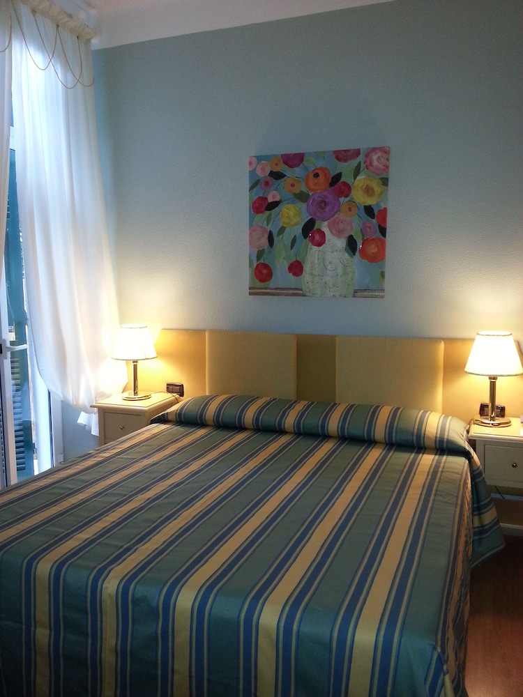 Hotel Argentina 6/36