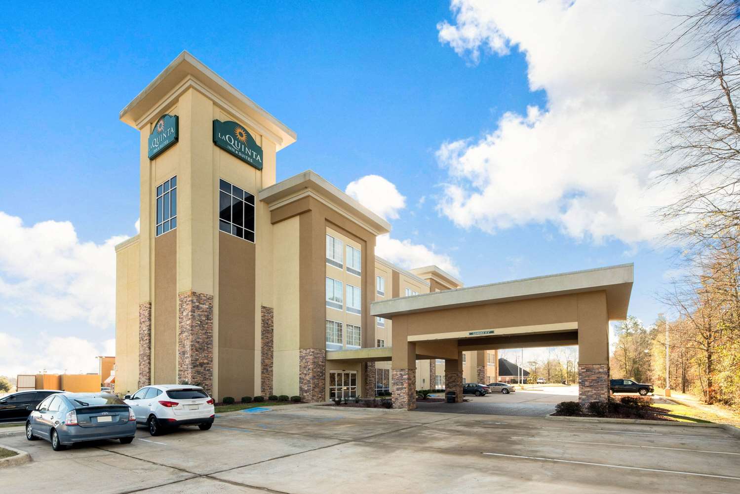 La Quinta Inn & Suites by Wyndham West Monroe 34/41