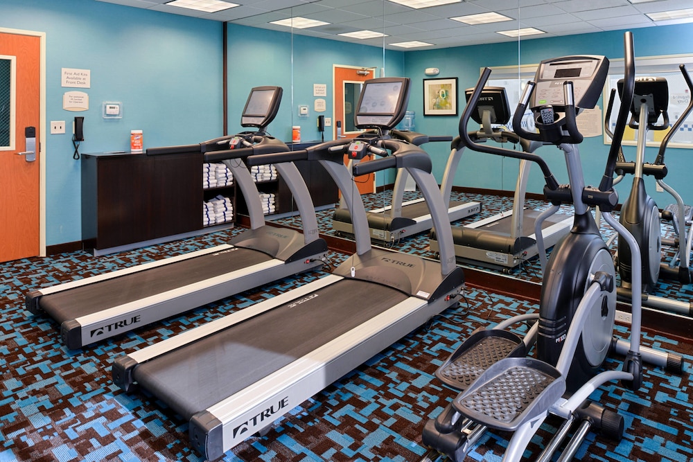 Fairfield Inn And Suites Bloomington 35/66