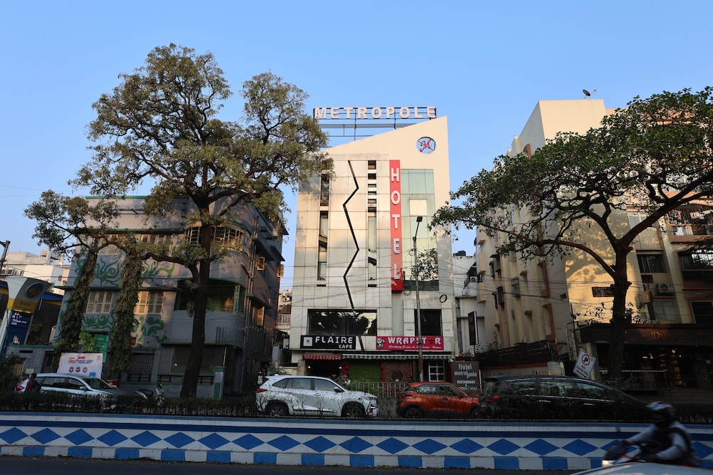 Metropole 42/50