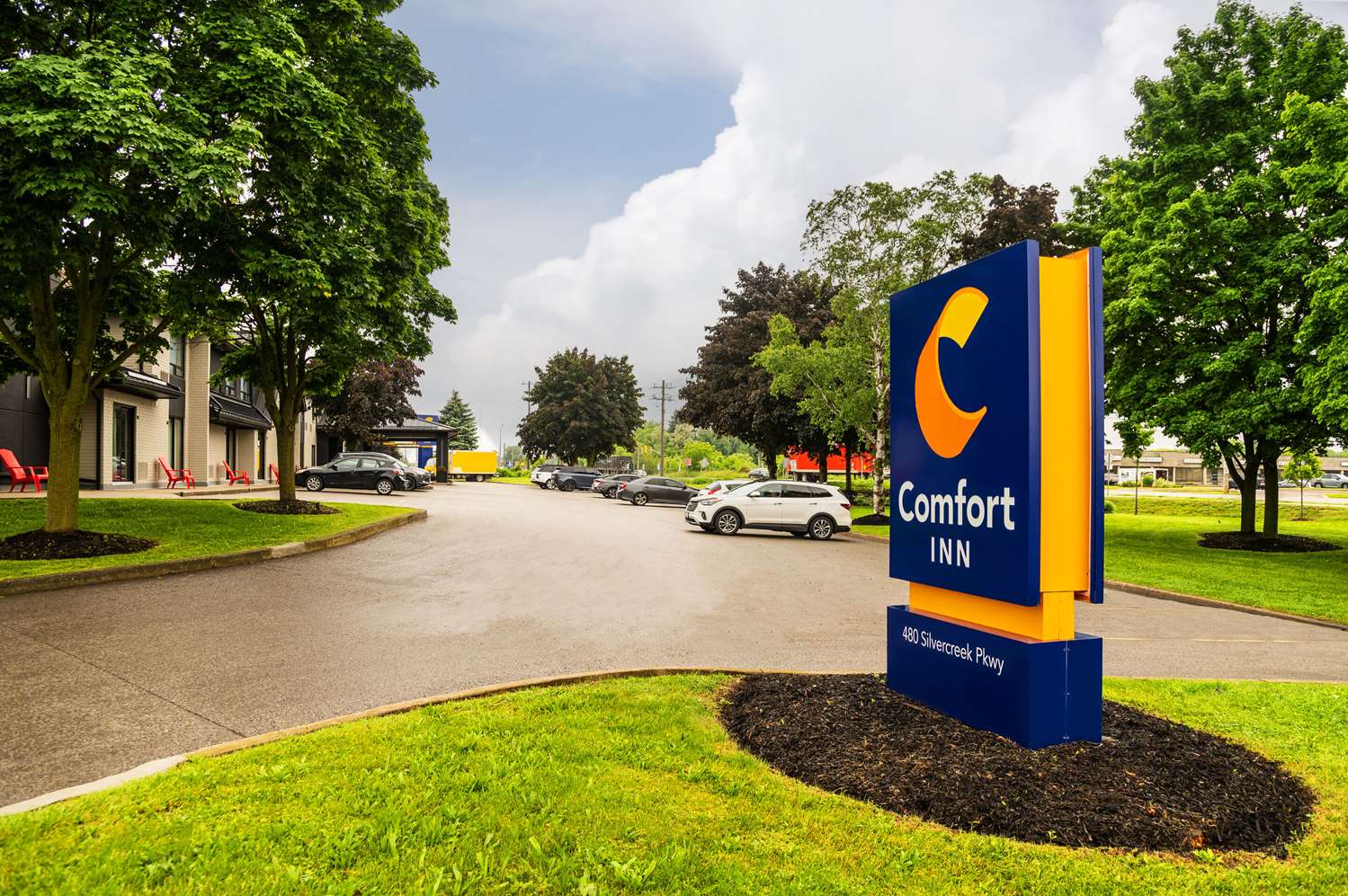 Comfort Inn Guelph 23/25