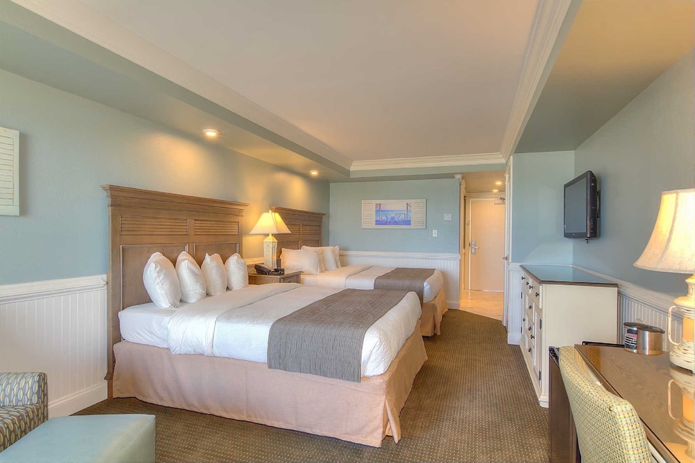 Room, 2 Queen Beds, Ocean View, Balcony, the Tower