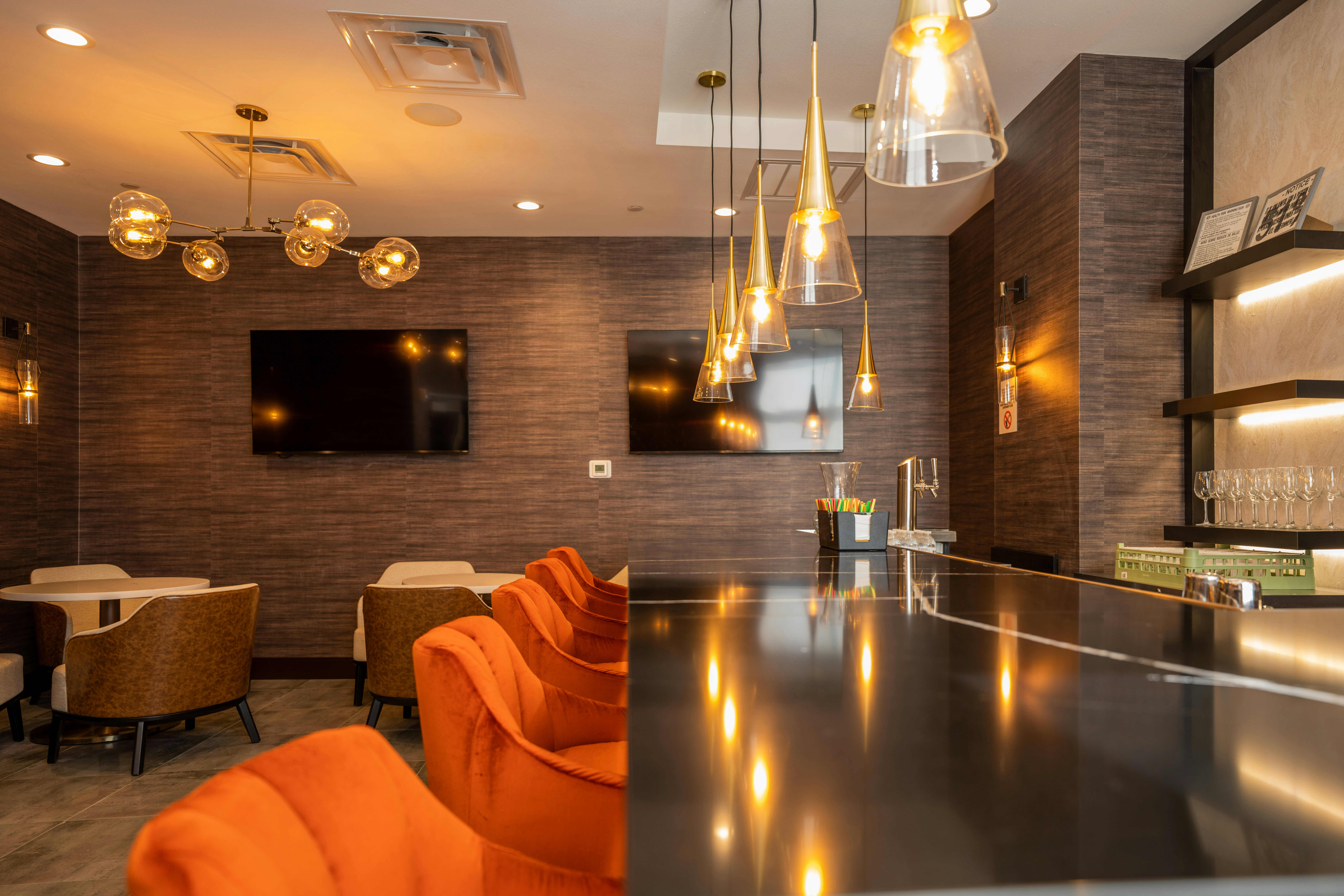 Hampton Inn Suites Houston Sugar Land 16/34