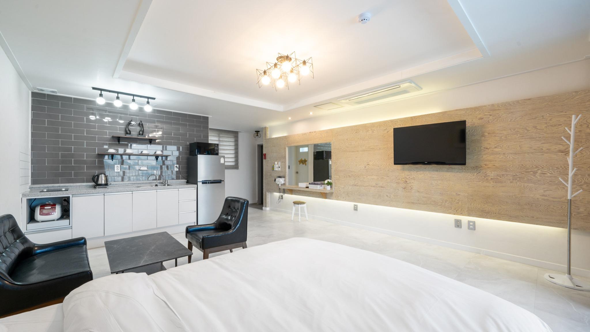 Yeosu Cube Pension 3/15