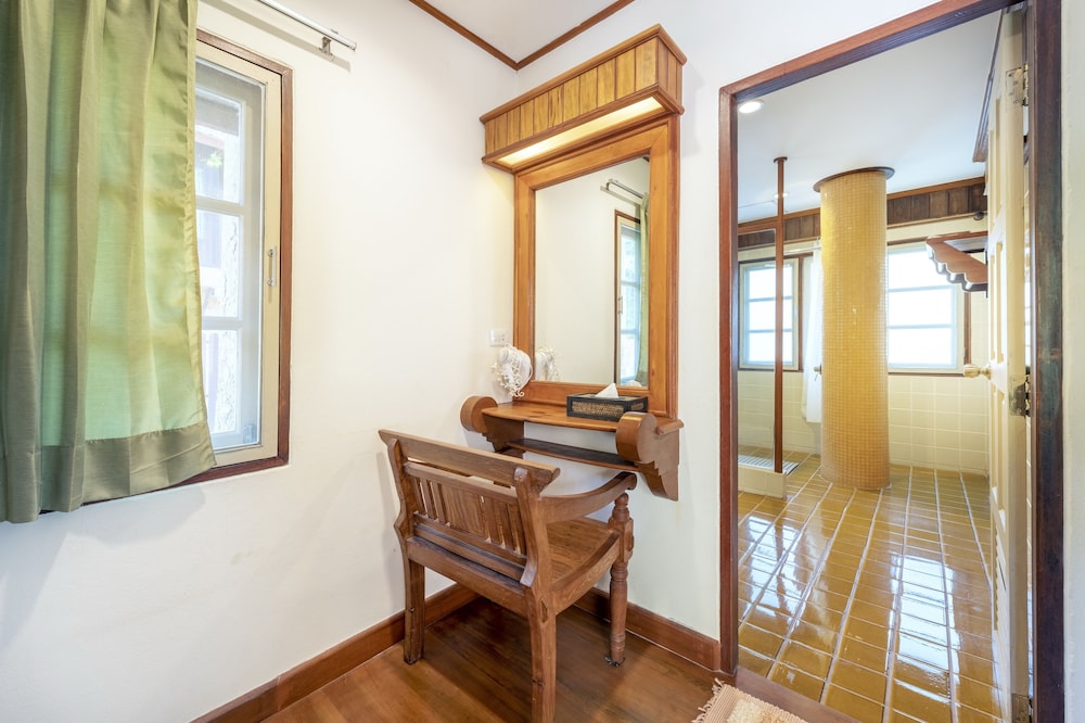 Vana Varin Resort Hua Hin 30/65