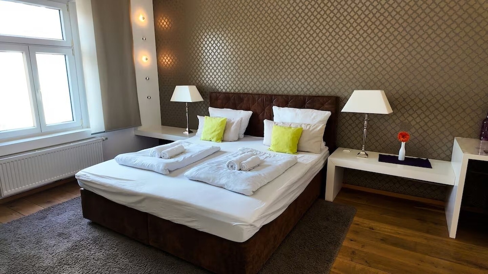 Helvetia Suites 15/52