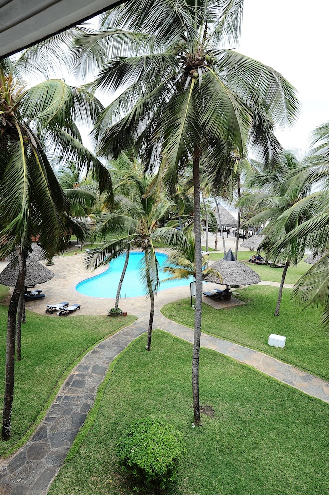 Muthu Nyali Beach Hotel & Spa Hotel, Mombasa 42/73