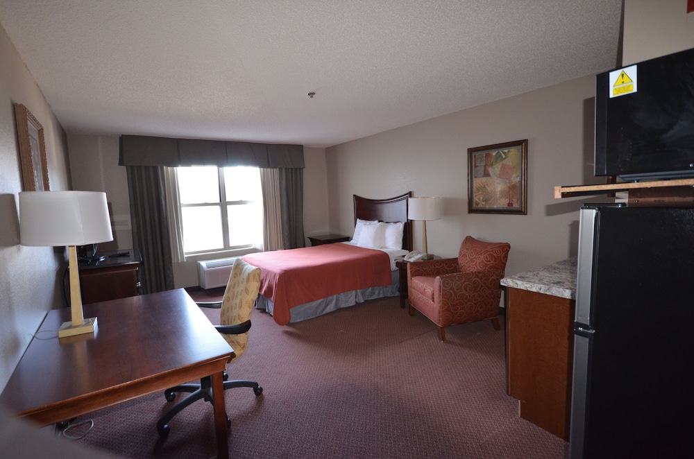 Norwood Inn And Suites Chaska 23/47