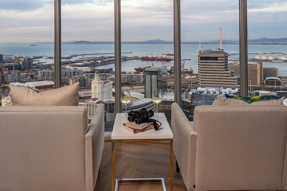 One Thibault Residence 22/48
