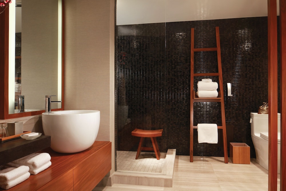 NOBU Las Vegas - A Caesars Rewards Destination 58/70