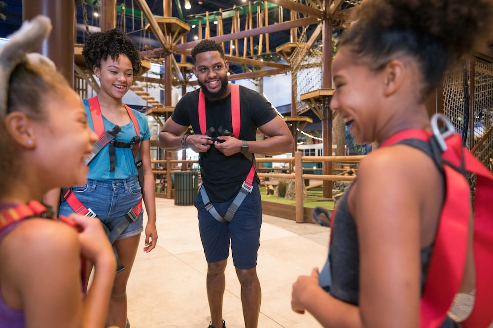 Great Wolf Lodge Colorado Springs 48/54