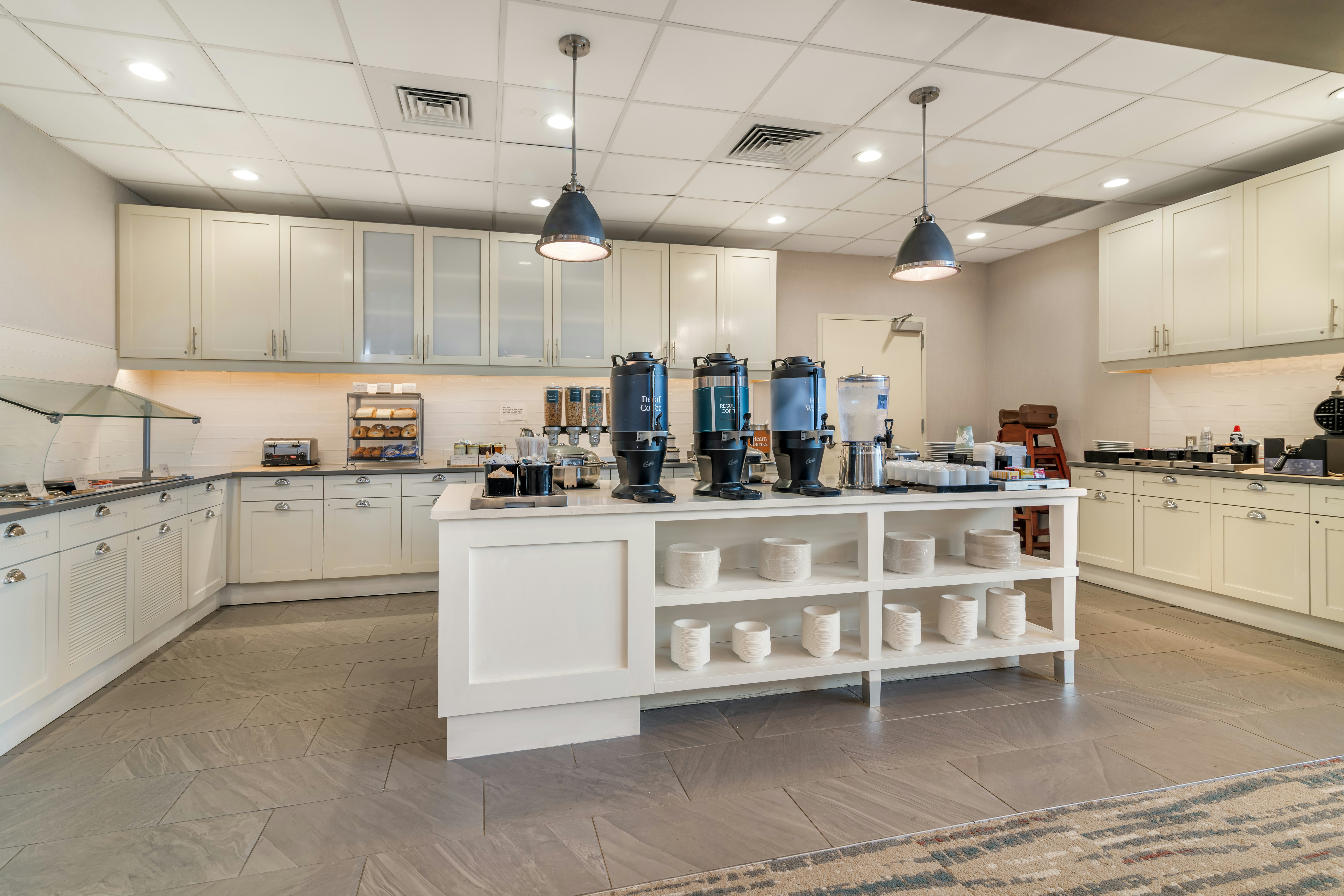Homewood Suites By Hilton Schenectady 7/57