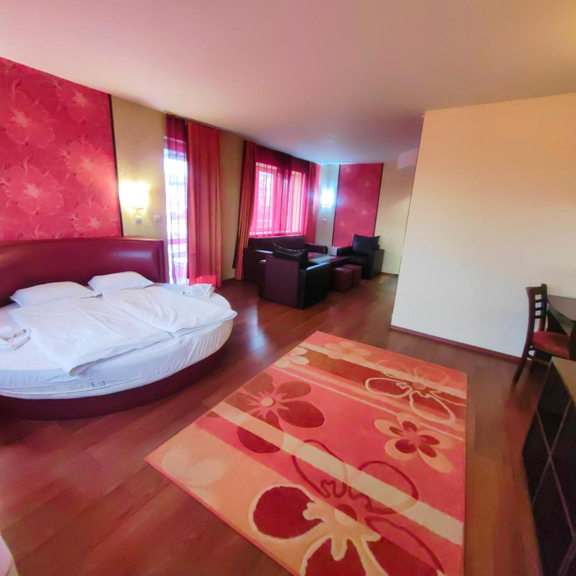 Vip, Suite, King Bed, Terrace