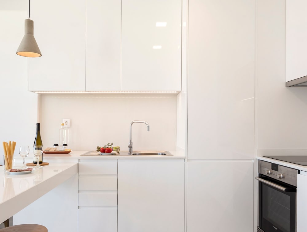 Lisbon Serviced Apartments Parque 63/66