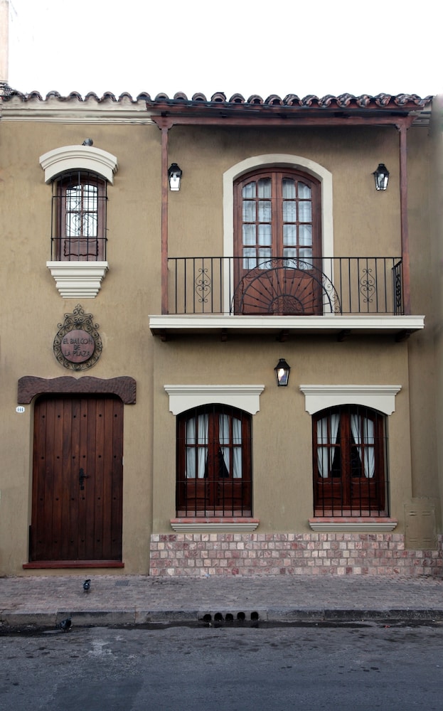 Balcon de La Plaza 2/50