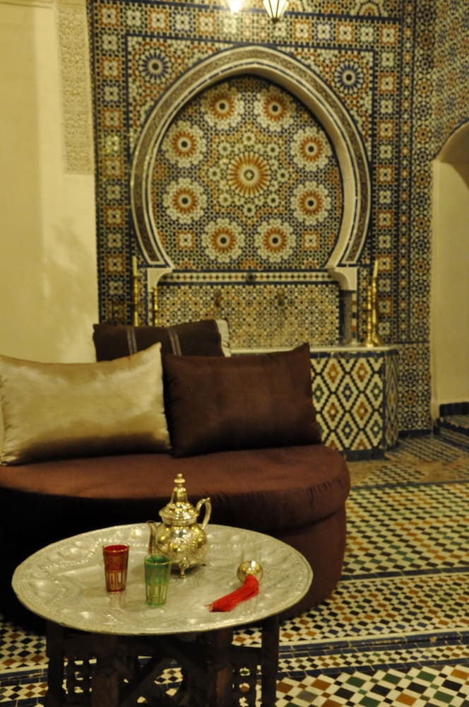 Dar 7 Louyat 8/50