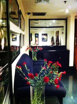The Acacia Hotel 10/53