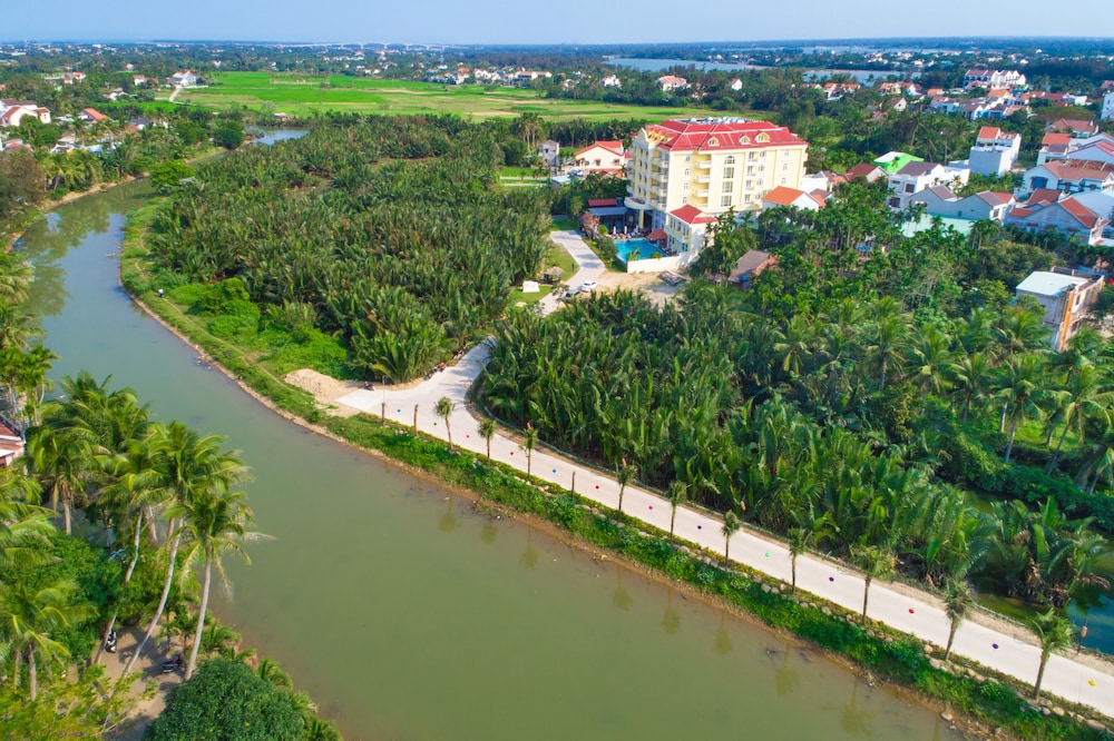 Le Pavillon Hoi An Luxury Resort Spa 57/61