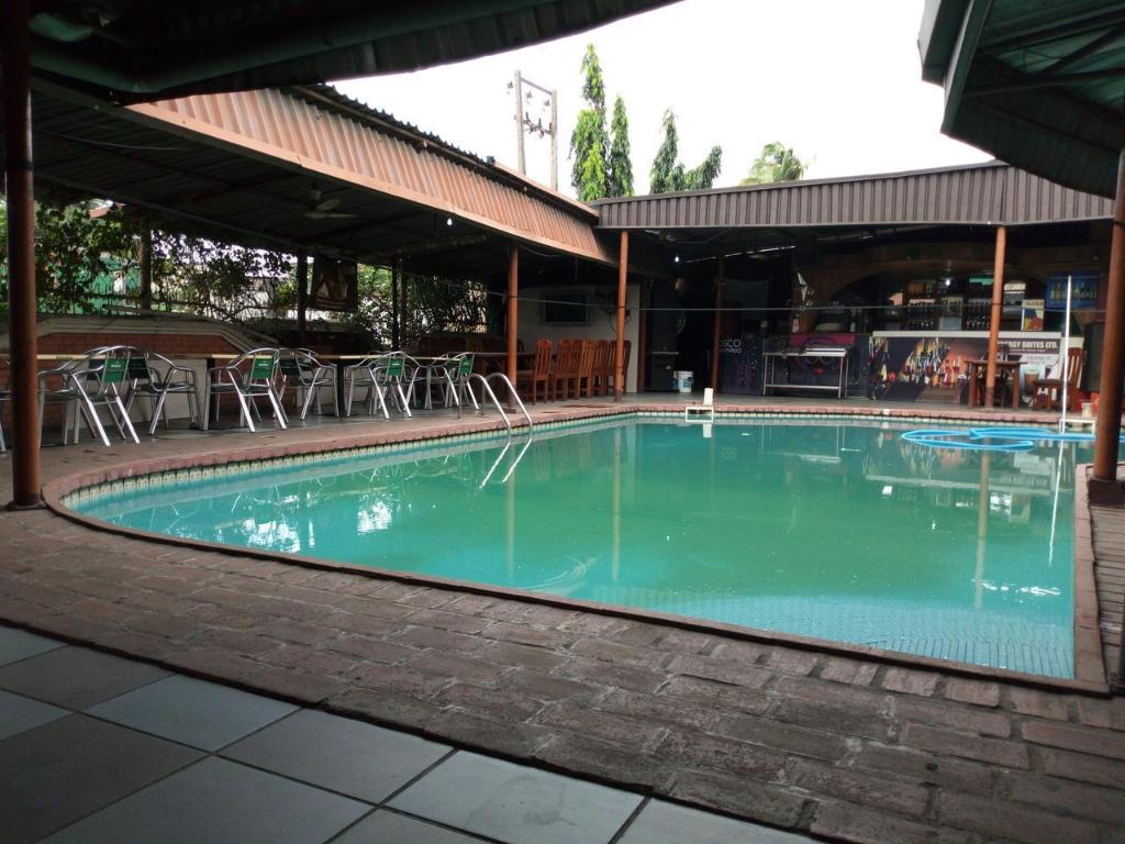 Cynergy Suites Apapa 13/15