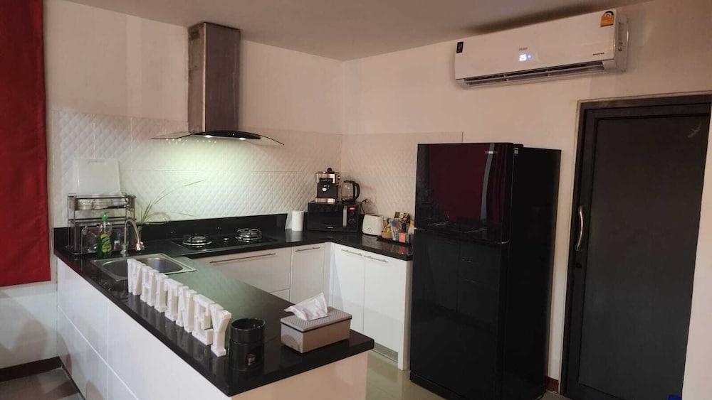 فيلا عائلية بسرير كينج وسريرين كينج بغرفتي نوم مع أريكة، Samui Villa Whitney 6/6