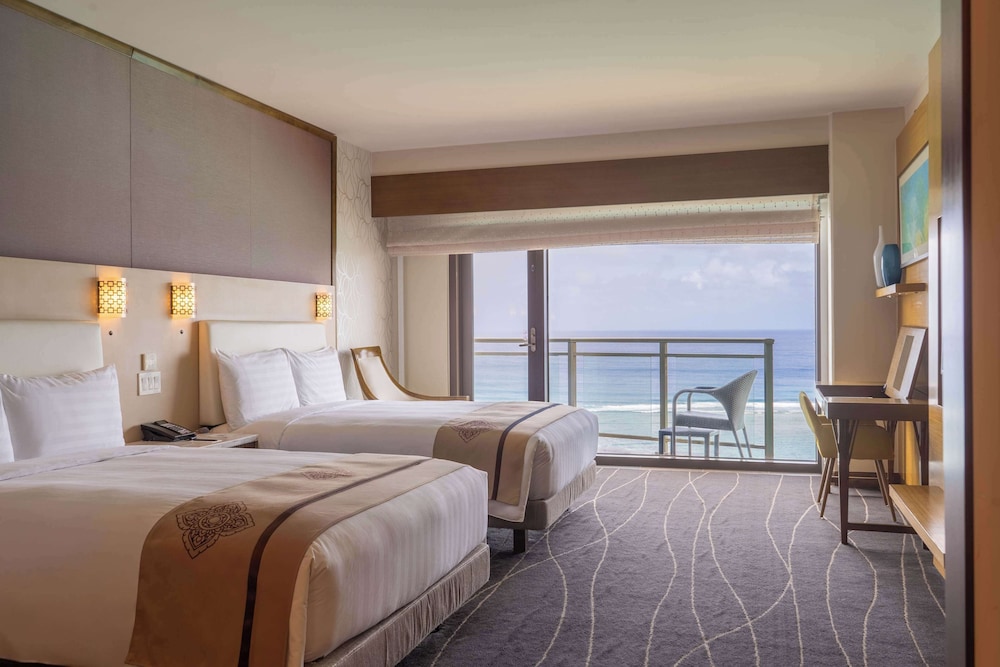 Dusit Thani Guam Resort 16/50