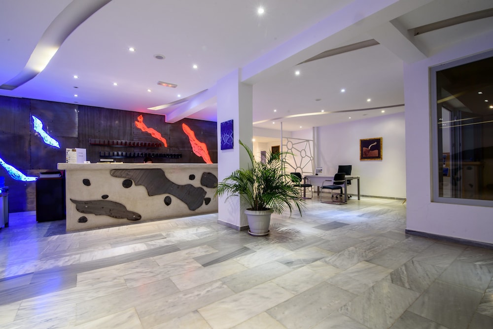 Rk Beach Hotel 9/52