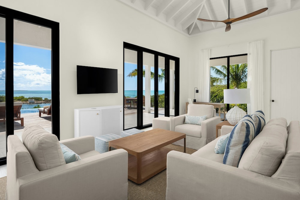 Ambergris Cay 27/48