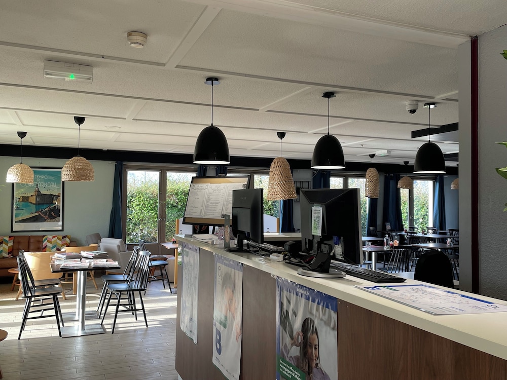 Brit Hotel Quimper Sud 41/60
