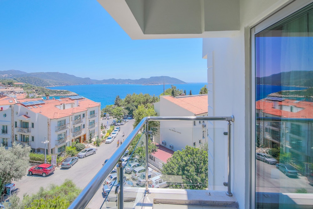 Ekici Hotel 9/65