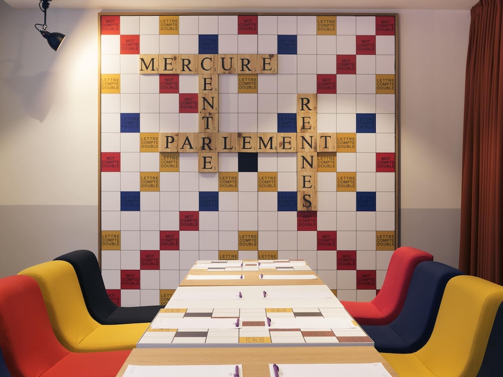 Mercure Rennes Centre Parlement 51/69