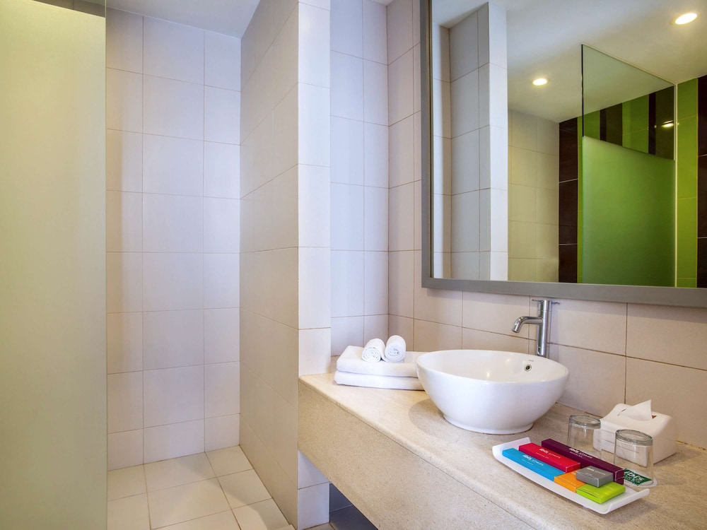 Ibis Styles Malang 12/58