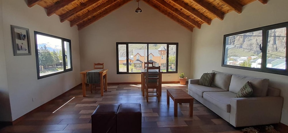 Hosteria El Paraiso 59/72