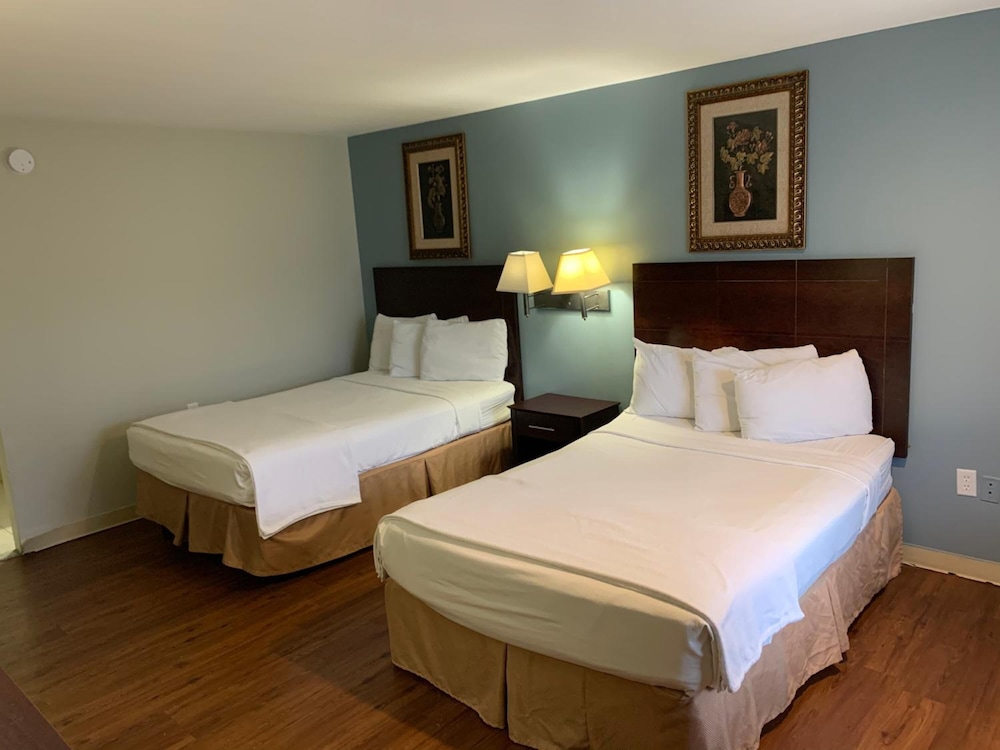 Crystal Inn Eatontown 18/41