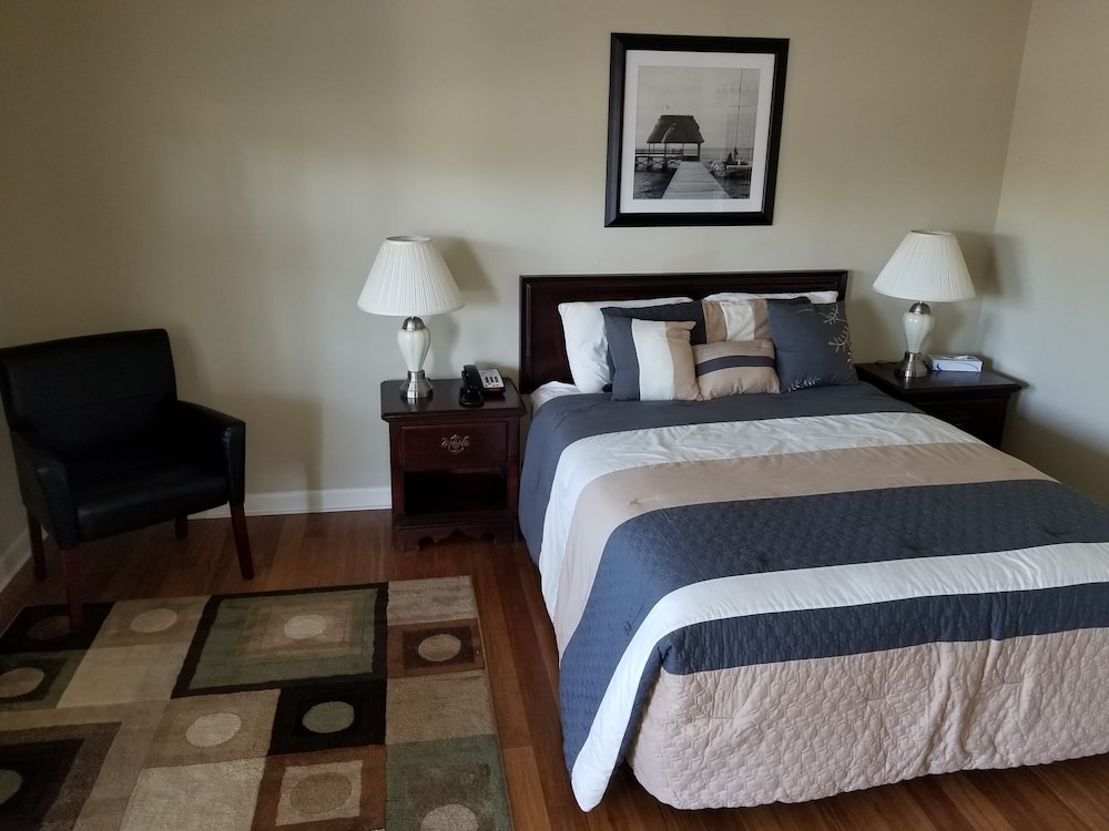 Colonial Inn Seekonk 10/58