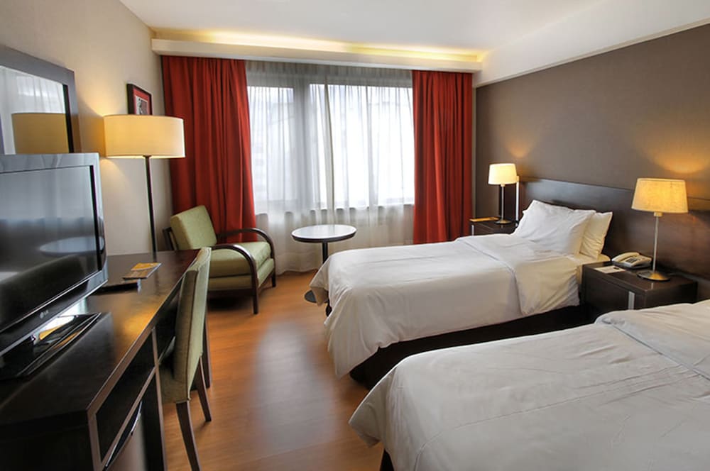 CRANS MONTANA 8/47