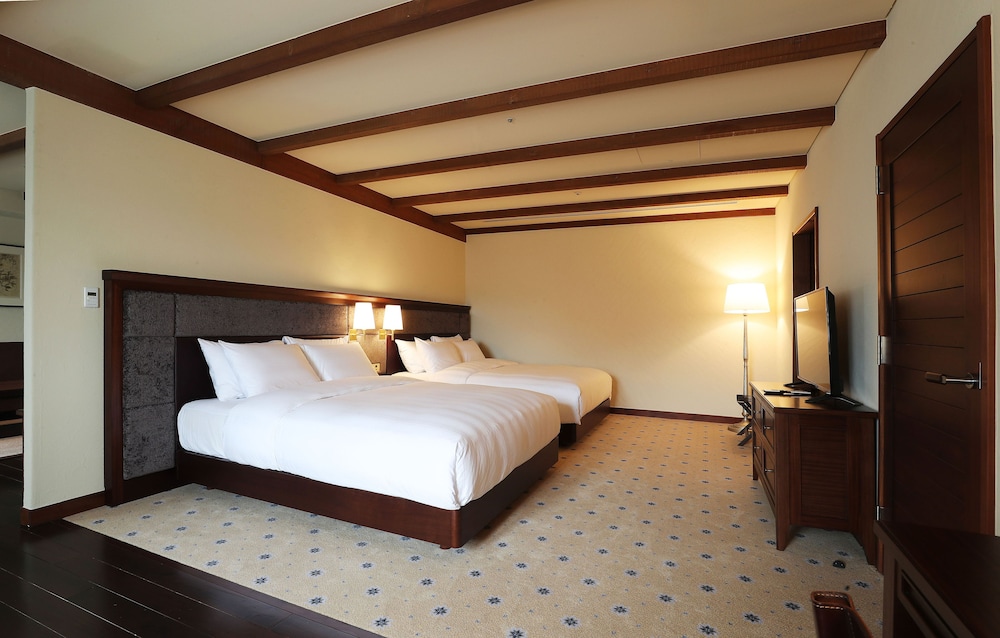 Deluxe, Lodge, Suite, 2 Double Beds، Lotte Arai Resort 3/4