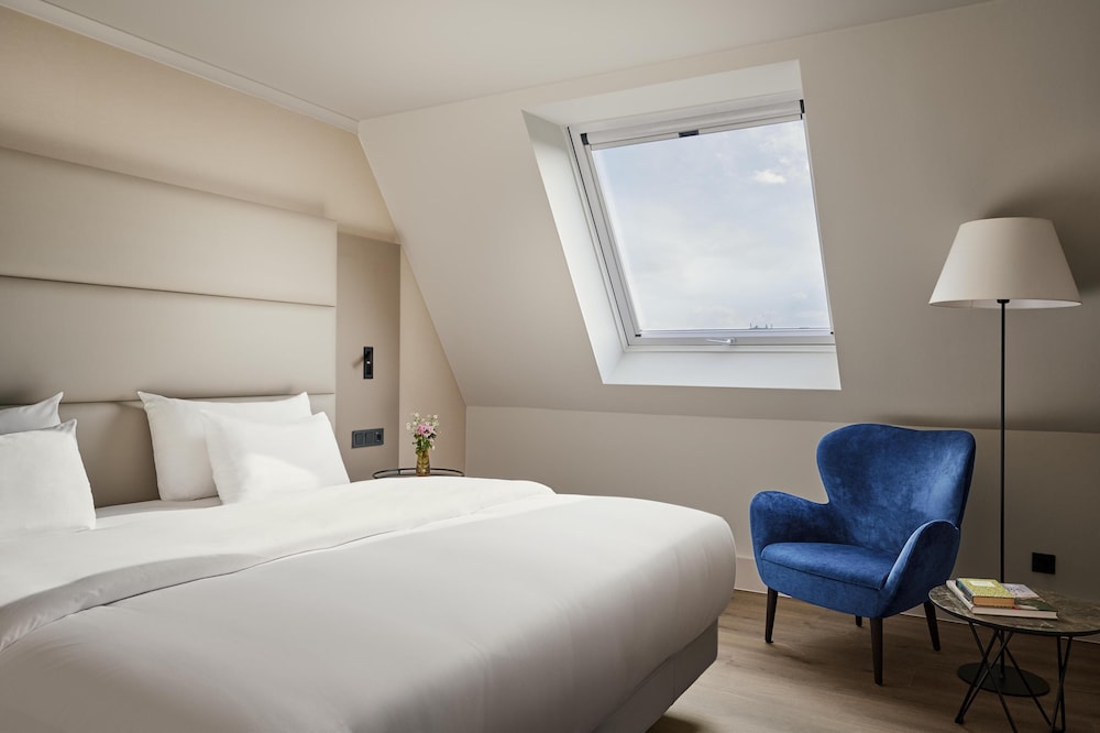 Hotel NH Berlin Kurfurstendamm 13/50