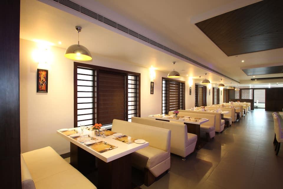 Taj Vilas 28/60
