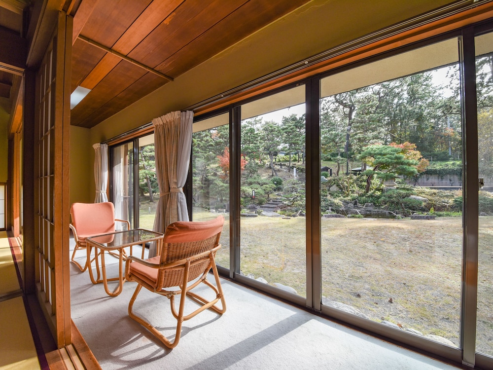 Hotel Hagoromo 34/50