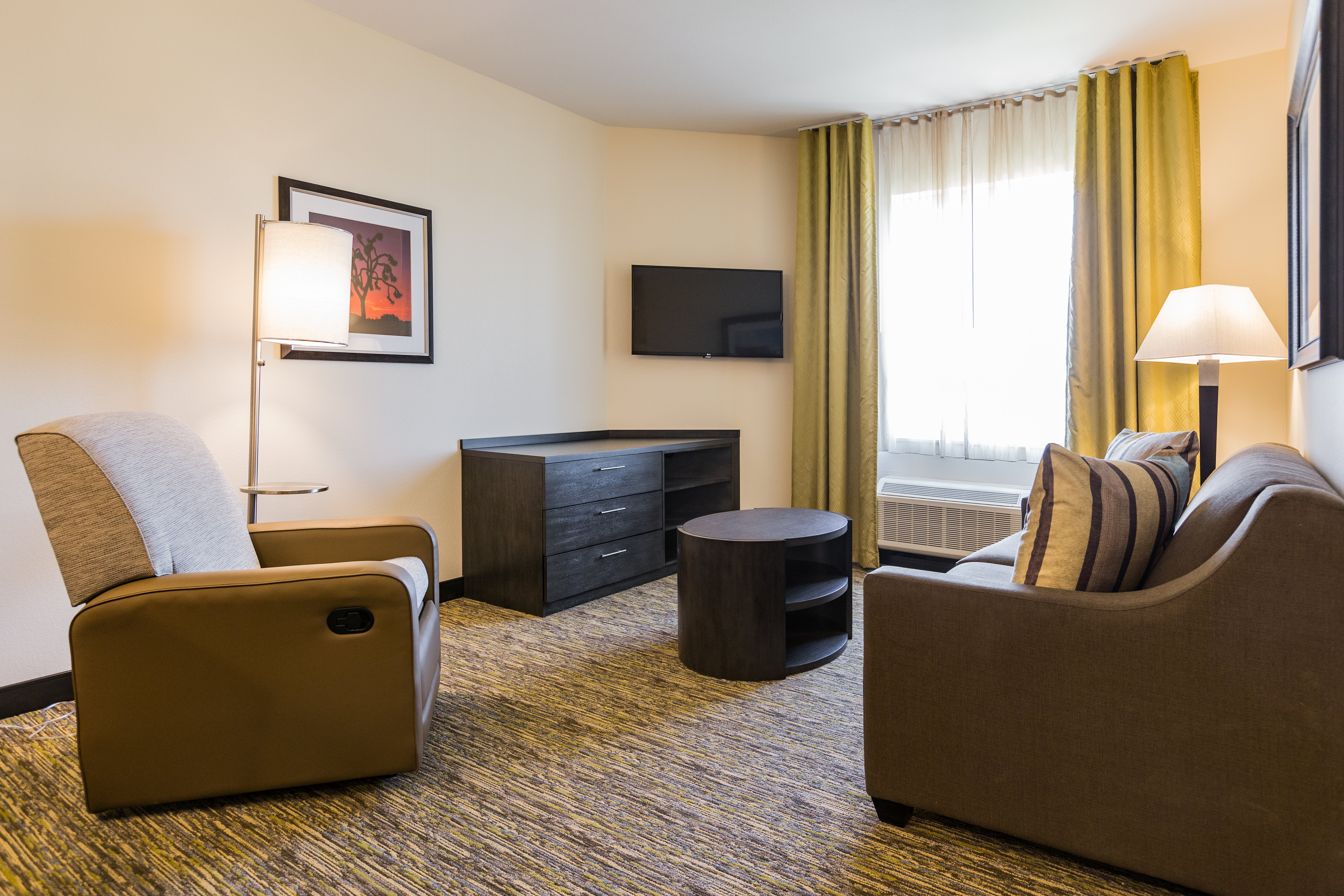 CANDLEWOOD SUITES BUDA - AUSTIN SW 8/16