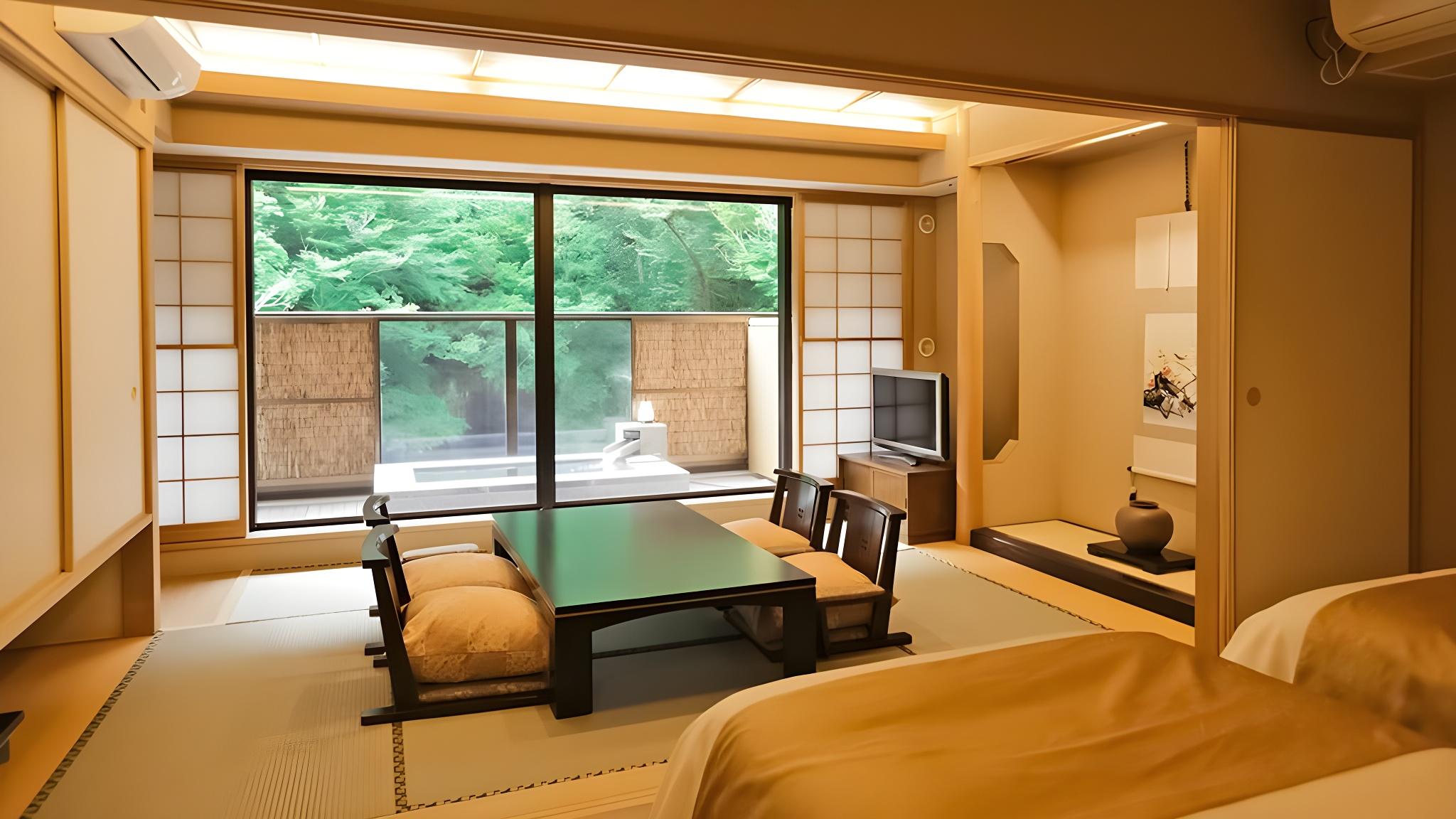 Semi Western, Style, Deluxe, Mountain View, Outdoor Bath
