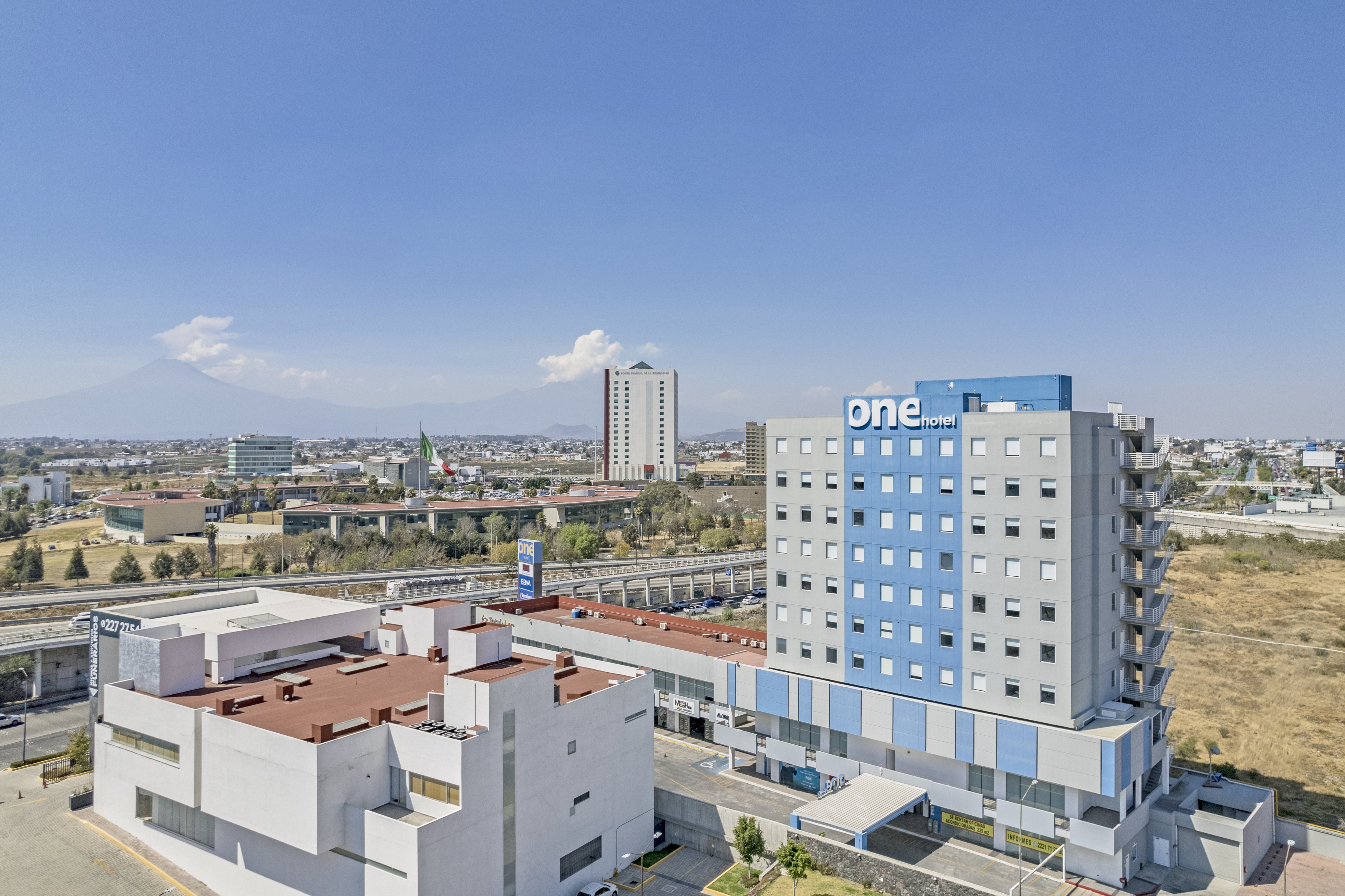 One Puebla Angelopolis Periferico 2/45