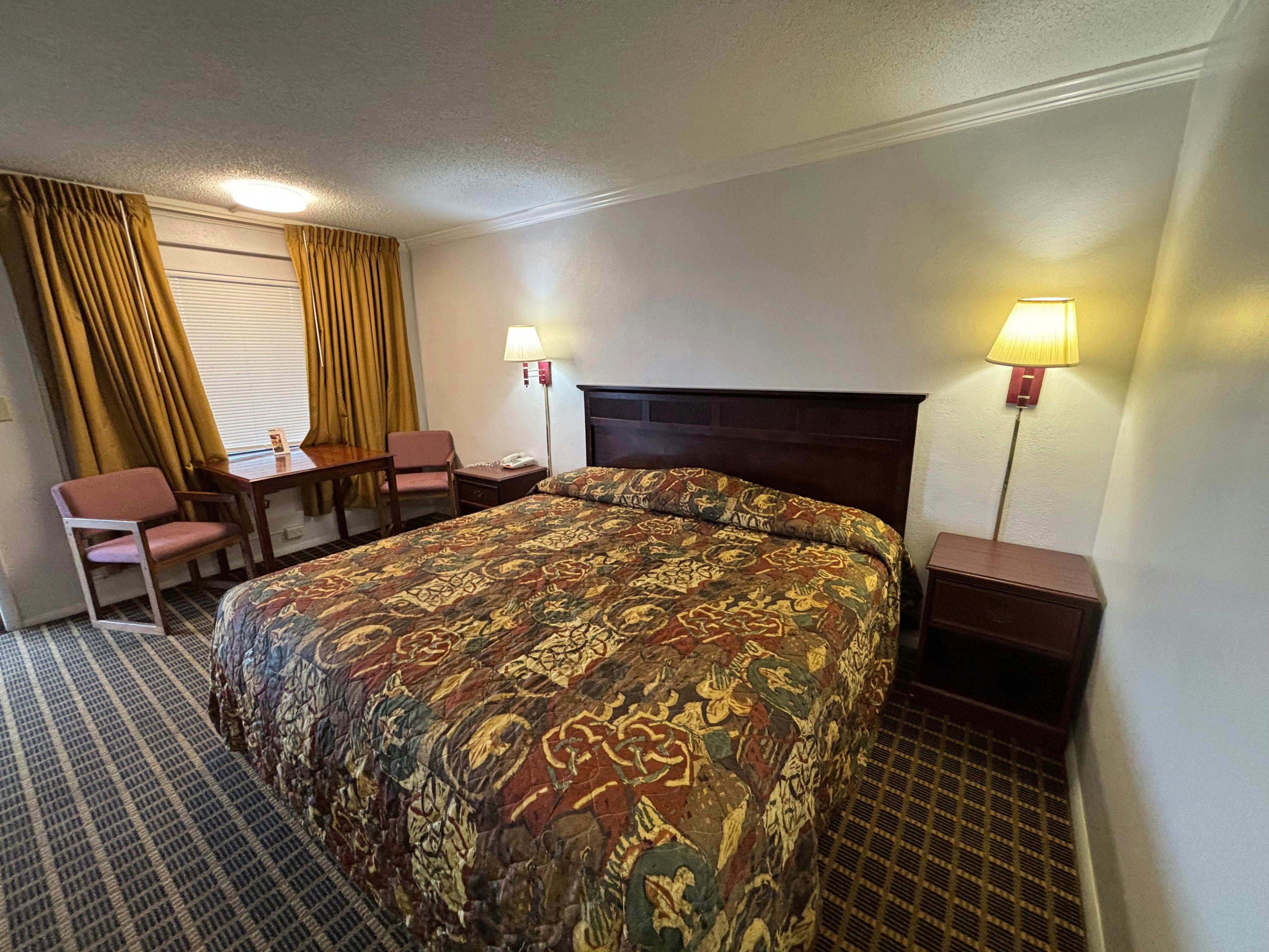 Hotel O Haven Inn Huntsville AL US 72 26/47