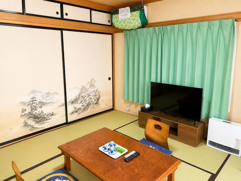 Yamanakako Ryokan Ryozan 40/50